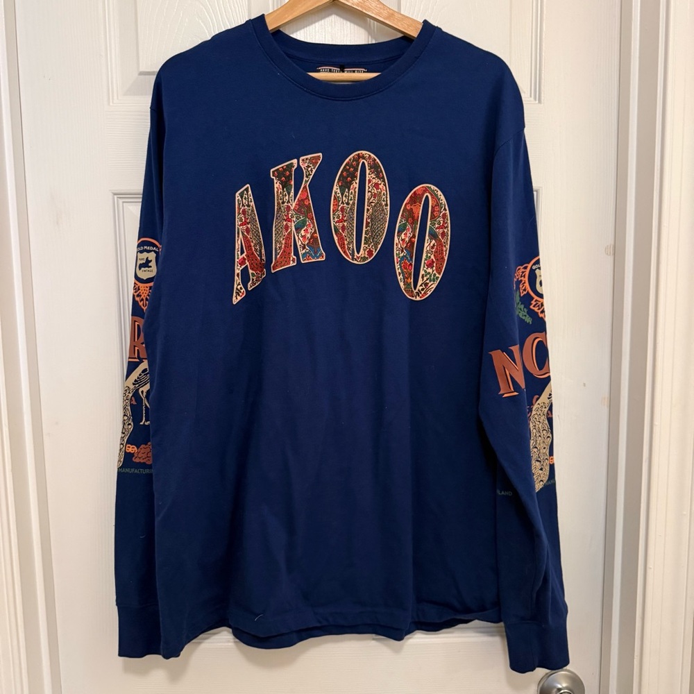NWOT AKOO Evolution Long Sleeve Peacock Graphic T-Shirt